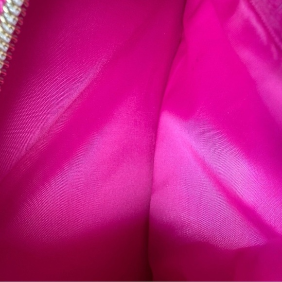 JUICY COUTURE Quilted Crossbody Belt Bag Waist Fanny Pack – Hot Pink - Picture 8 of 10